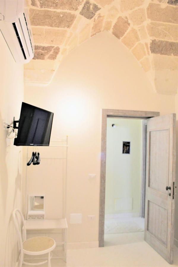 Dimora Vico Dei Nohi Bed & Breakfast Lecce Dış mekan fotoğraf