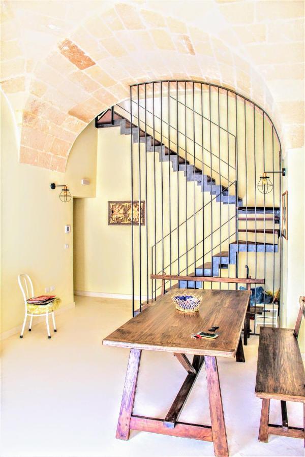 Dimora Vico Dei Nohi Bed & Breakfast Lecce Dış mekan fotoğraf